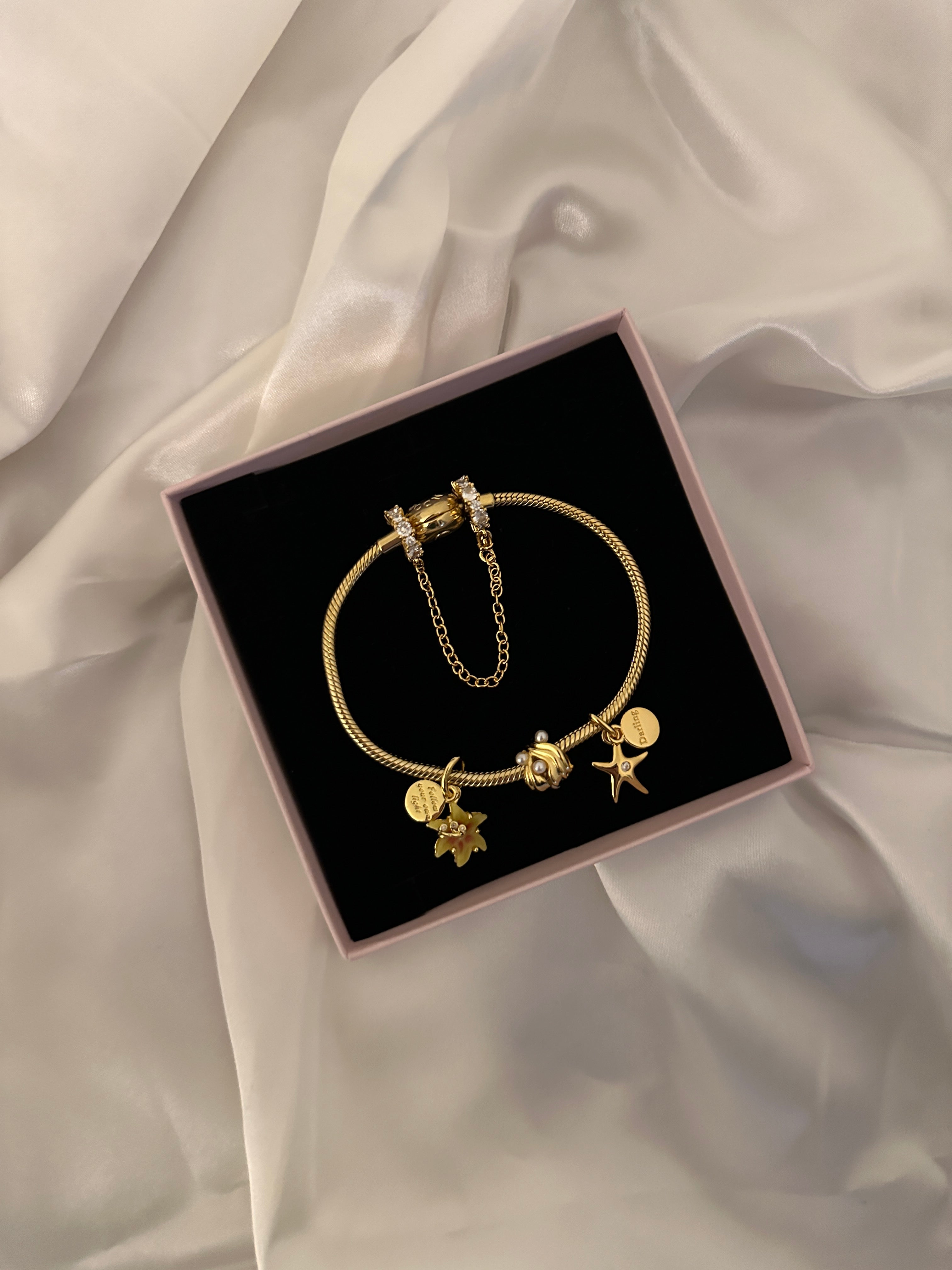 BRACELET POUSSIÈRE D’OR (précommande)